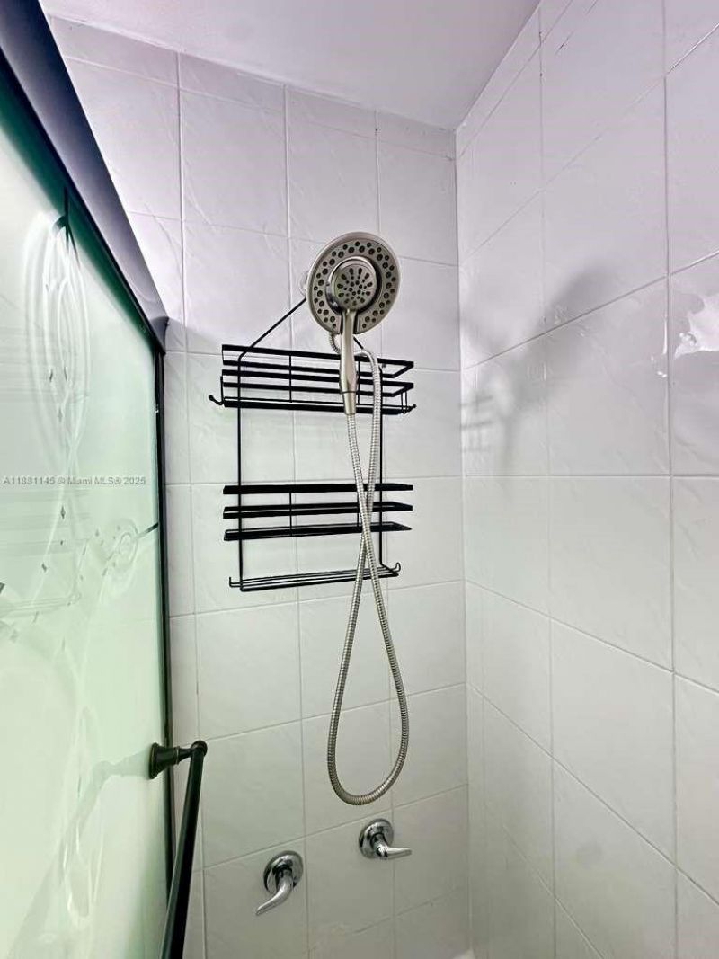 935 SW 11th Ave, Unit 1ST Floor, Miami, FL 33130 Photo