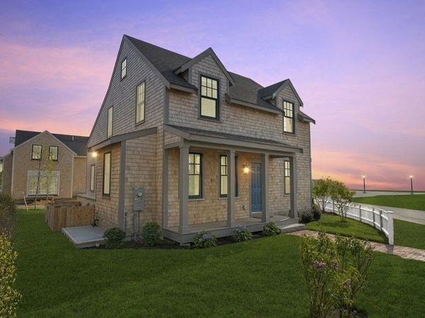 2 Goldenrod Court, Nantucket, MA 02554