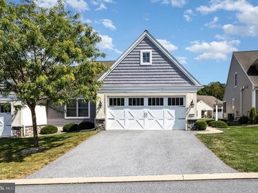 1007 GREAT HALL DRIVE, LEBANON, PA 17042