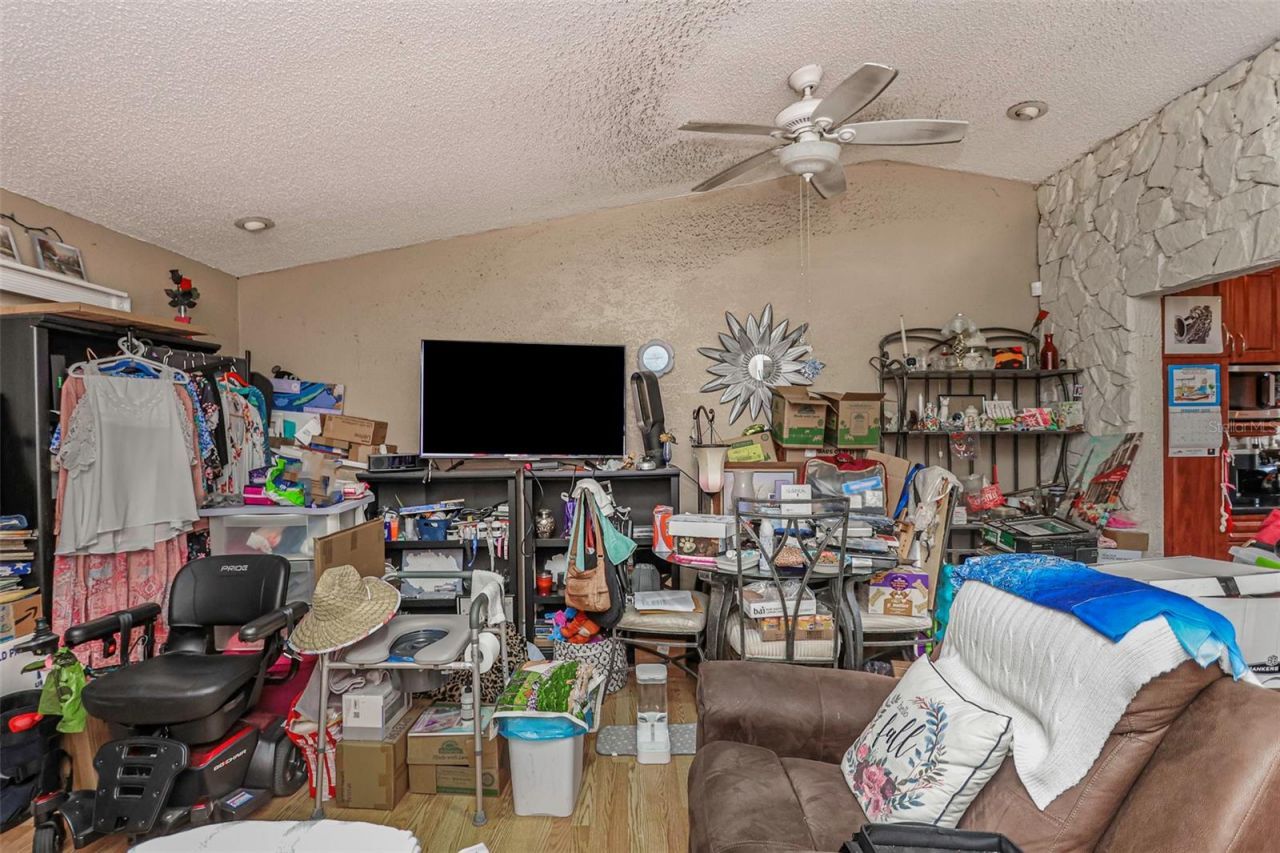 10039 88th Street, Seminole, FL 33777 Photo
