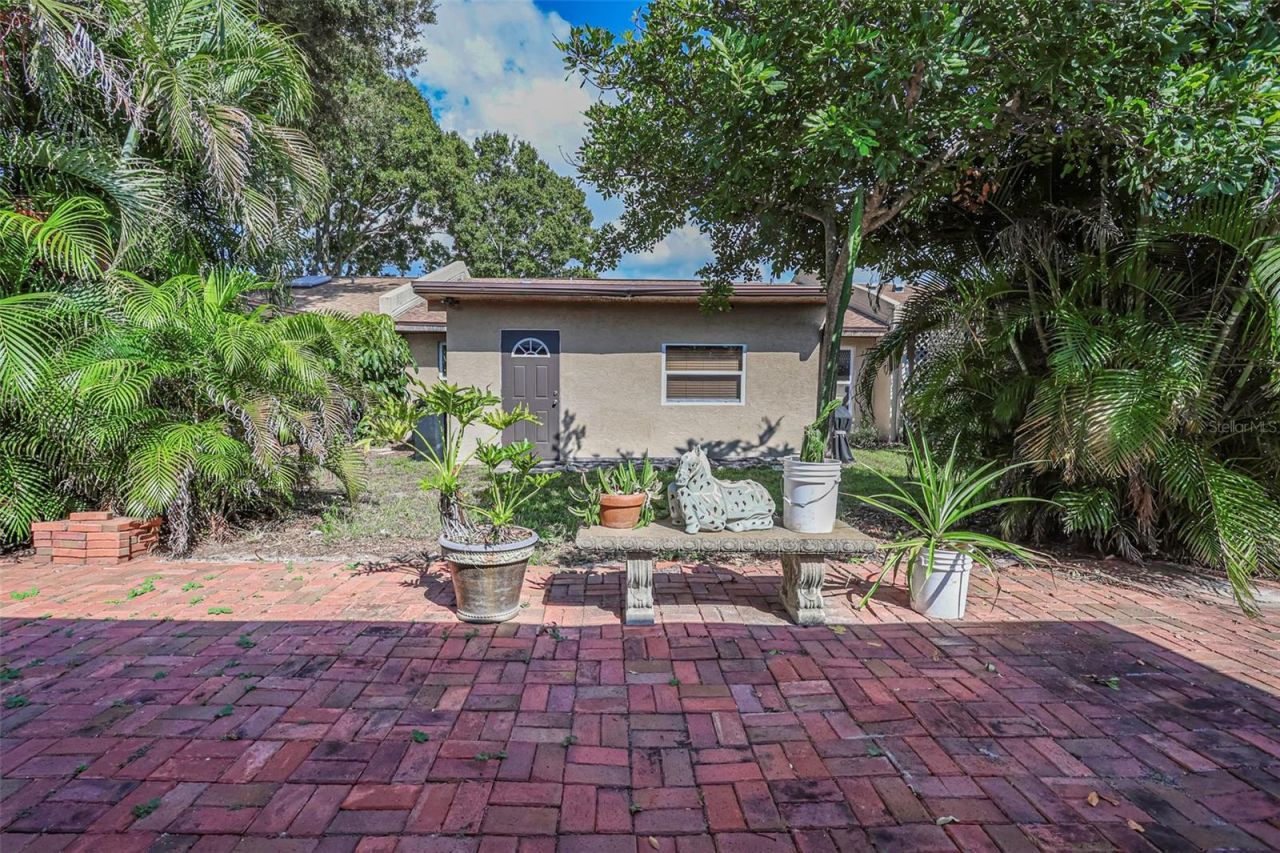 10039 88th Street, Seminole, FL 33777 Photo
