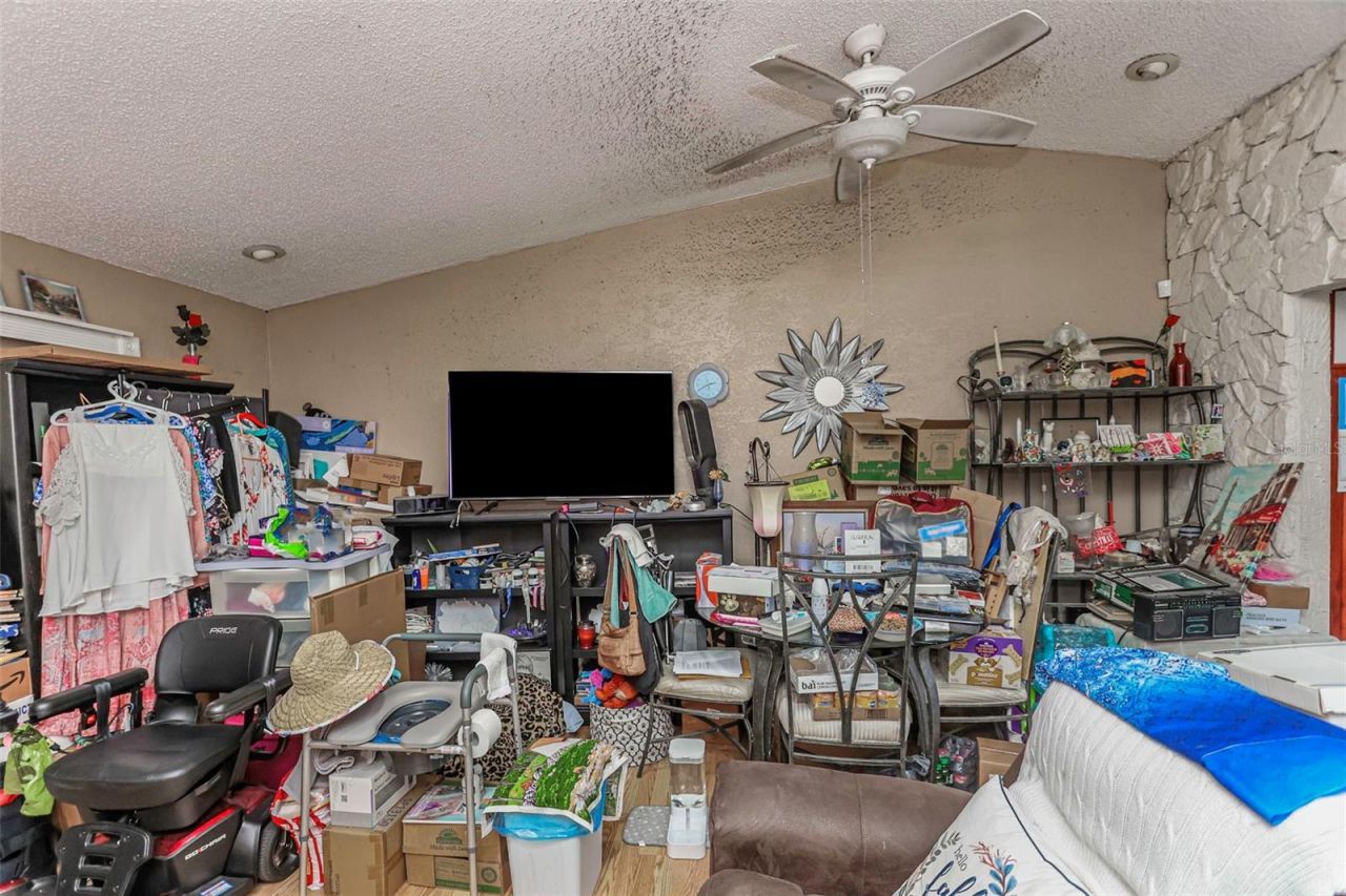 10039 88th Street, Seminole, FL 33777 Photo
