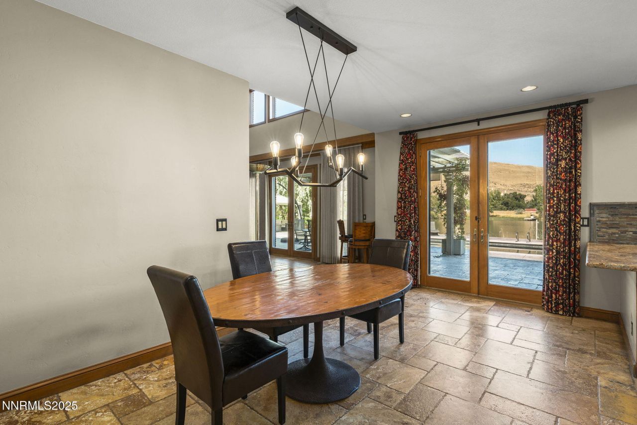 55 Hidden Lake Drive, Reno, NV 89521 Photo