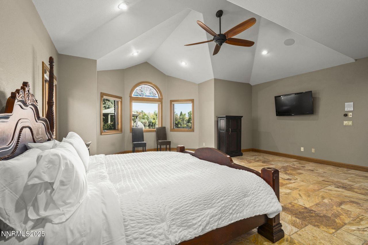 55 Hidden Lake Drive, Reno, NV 89521 Photo