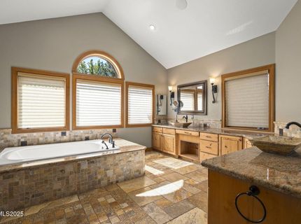 55 Hidden Lake Drive, Reno, NV 89521 Photo