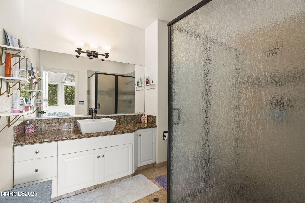 55 Hidden Lake Drive, Reno, NV 89521 Photo