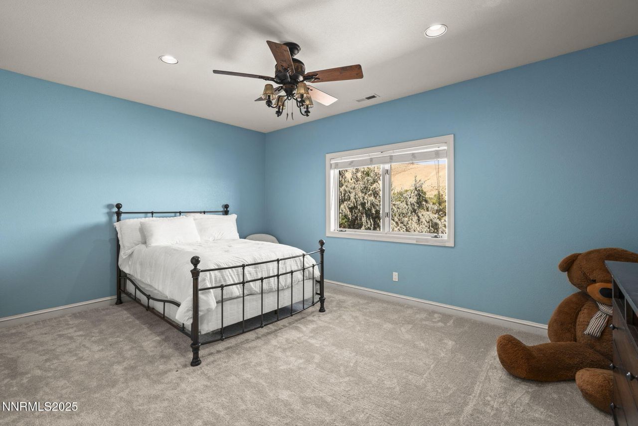 55 Hidden Lake Drive, Reno, NV 89521 Photo