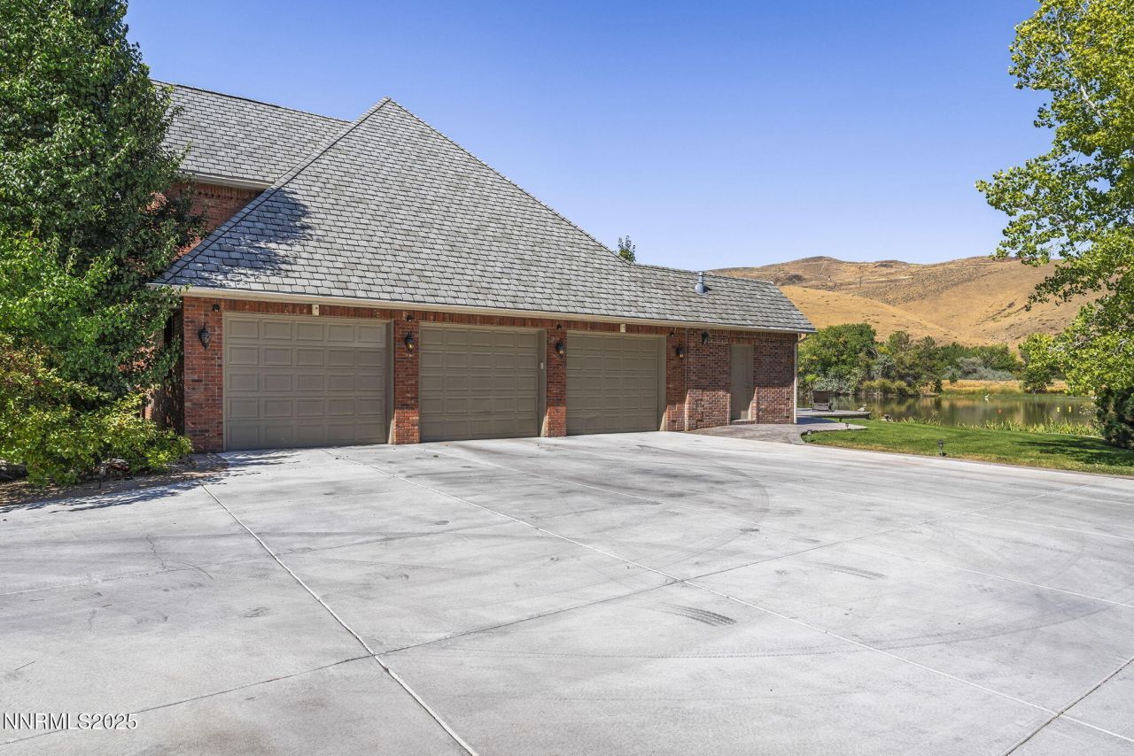 55 Hidden Lake Drive, Reno, NV 89521 Photo