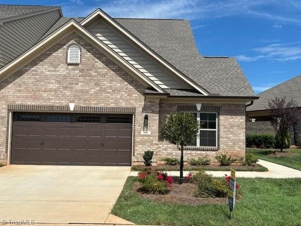 1036 Beechcraft Drive, Mebane, NC 27302