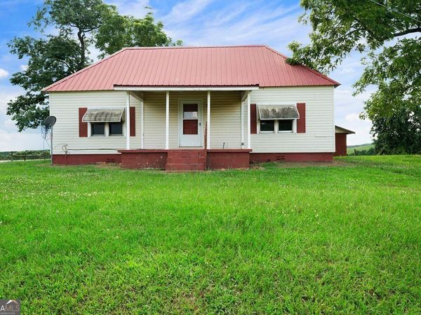 369 Cavender Lane, Bowdon, GA 30108