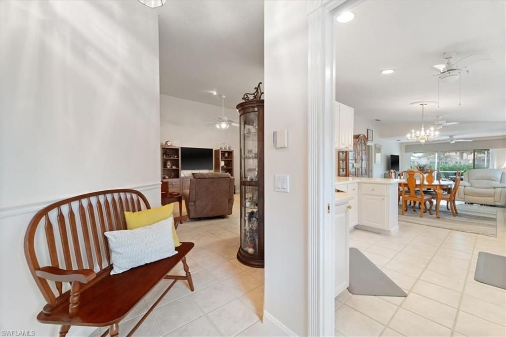 5756 Drummond Way, Naples, FL 34119 Photo