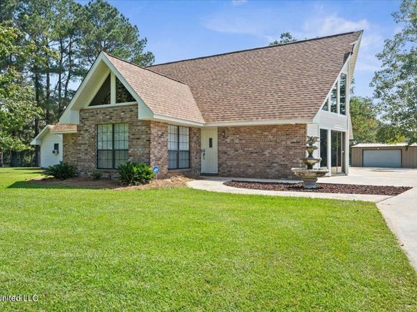 7020 Gibson Road, McComb, MS 39648