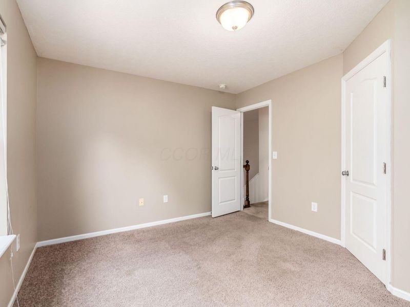 185 Prairiecreek Way, Columbus, OH 43213 Photo 20