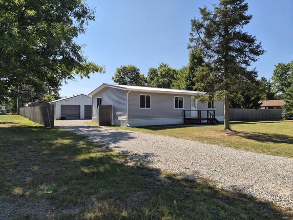 4079 W Pinecrest Road, Grayling, MI 49738