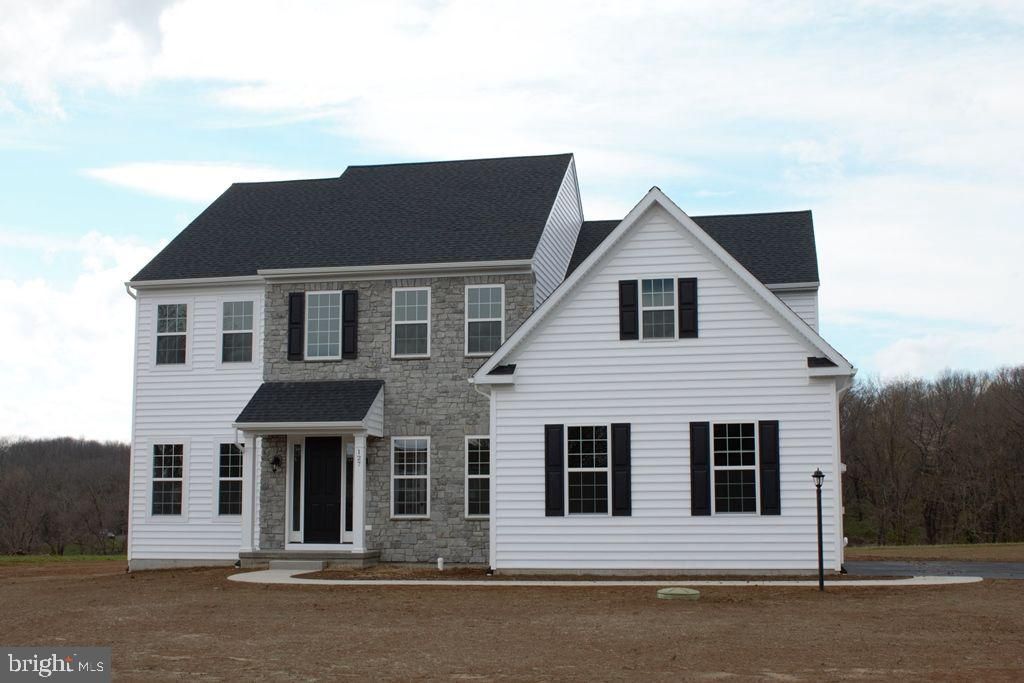 6408 Dekrane Drive, Coopersburg, PA 18036 Main Photo