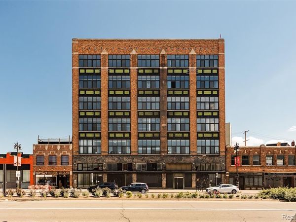 1440 Gratiot Avenue, Detroit, MI 48207