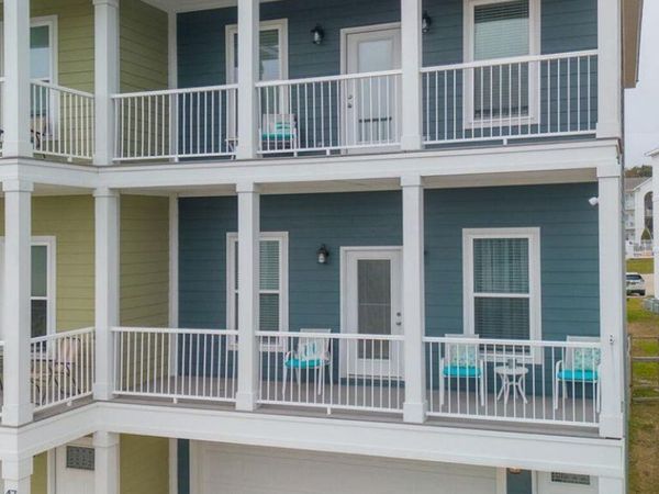 48 Oak Alley Lane, Long Beach, MS 39560