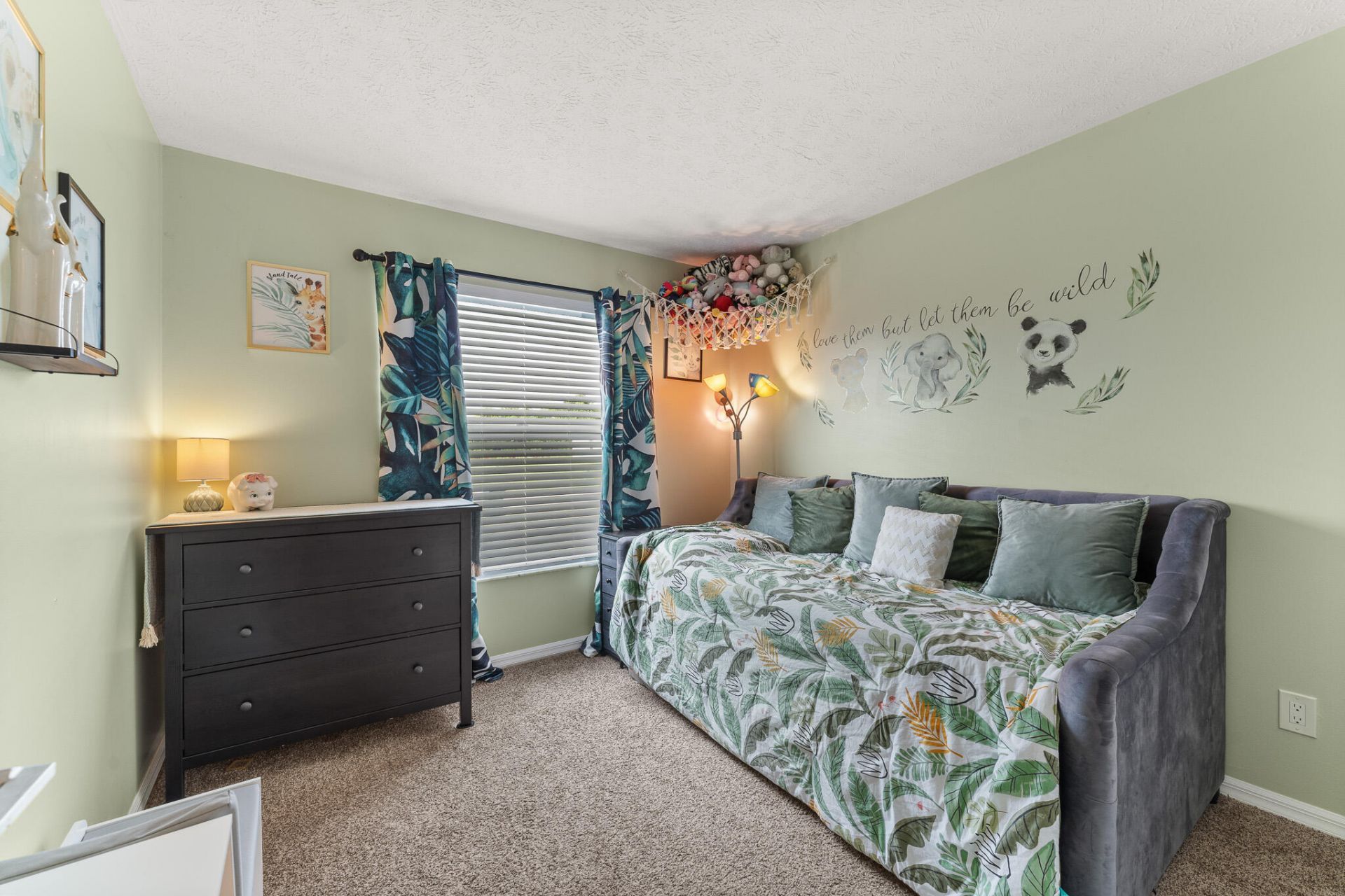 590 SW Jeanne Avenue, Port Saint Lucie, FL 34953 Photo