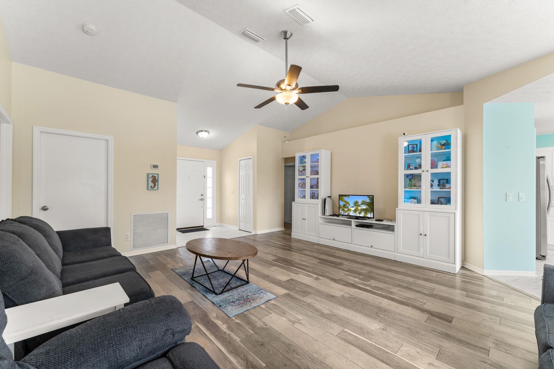 590 SW Jeanne Avenue, Port Saint Lucie, FL 34953 Photo