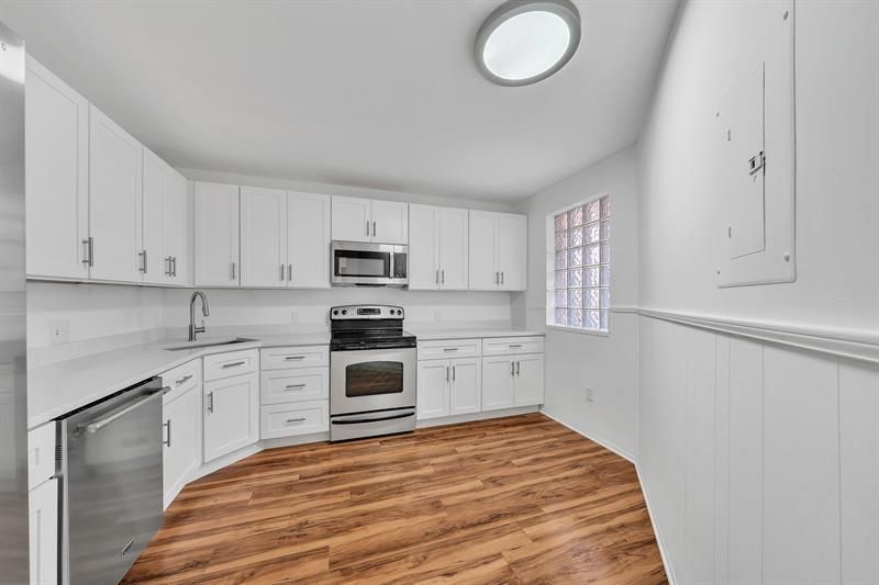 4111 Coral Tree Circle, Unit 324, Coconut Creek, FL 33073 Photo