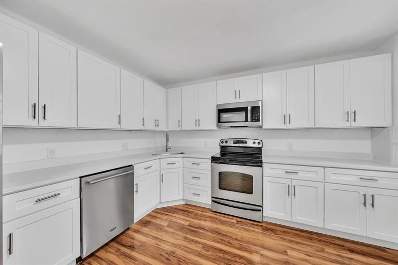 4111 Coral Tree Circle, Unit 324, Coconut Creek, FL 33073 Photo