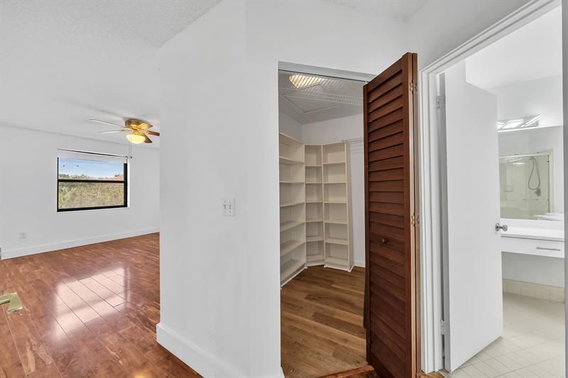 4111 Coral Tree Circle, Unit 324, Coconut Creek, FL 33073 Photo