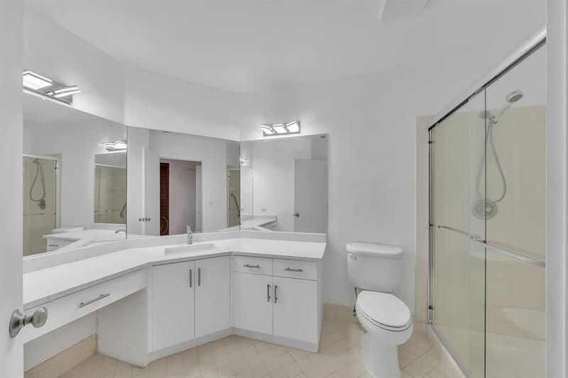 4111 Coral Tree Circle, Unit 324, Coconut Creek, FL 33073 Photo