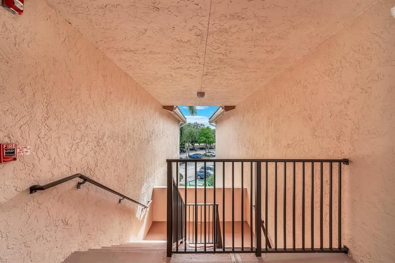 4111 Coral Tree Circle, Unit 324, Coconut Creek, FL 33073 Photo