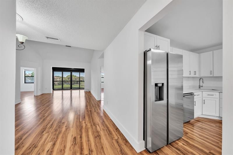 4111 Coral Tree Circle, Unit 324, Coconut Creek, FL 33073 Photo