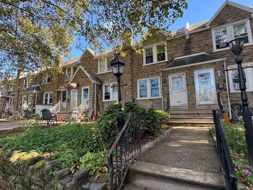 3251 Saint Vincent Street, Philadelphia, PA 19149 Main Photo