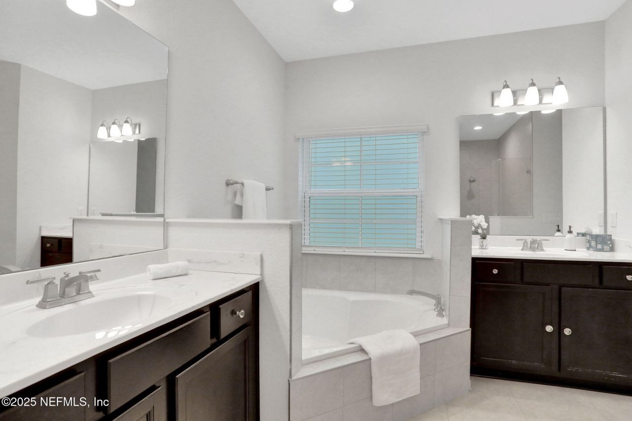 944 Laurel Valley Drive, Orange Park, FL 32065 Photo