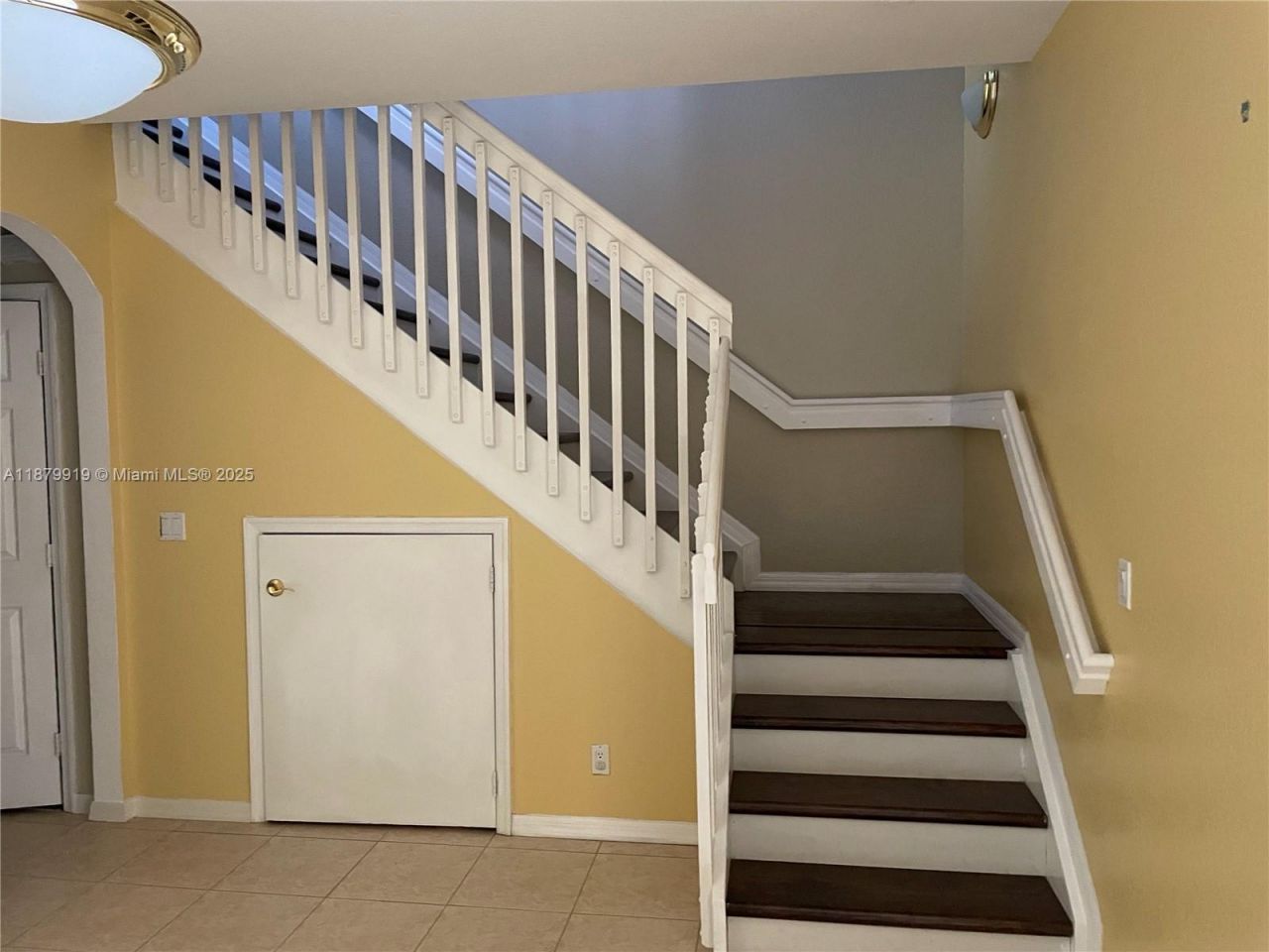 2904 NW 33rd Ter, Lauderdale Lakes, FL 33311 Photo