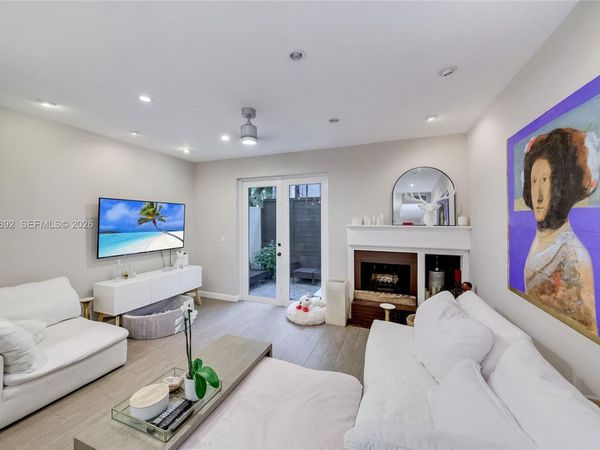 2768 Day Ave, Unit 1, Miami, FL 33133