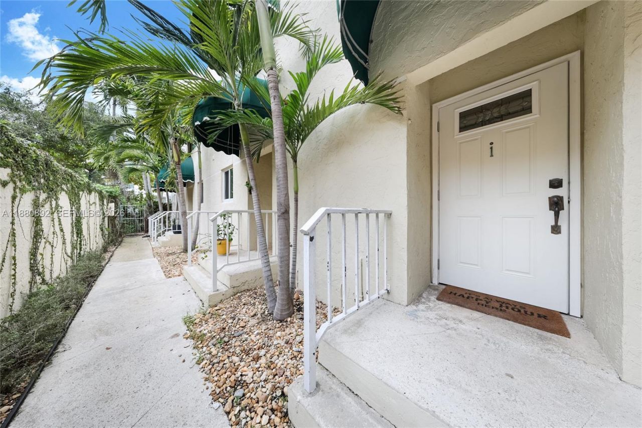 2768 Day Ave, Unit 1, Miami, FL 33133 Photo