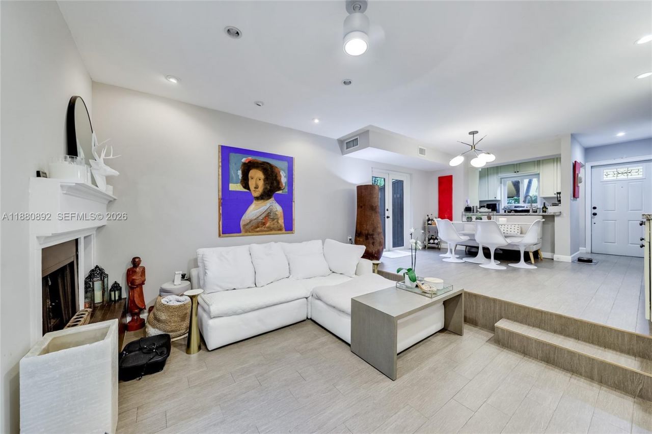 2768 Day Ave, Unit 1, Miami, FL 33133 Photo