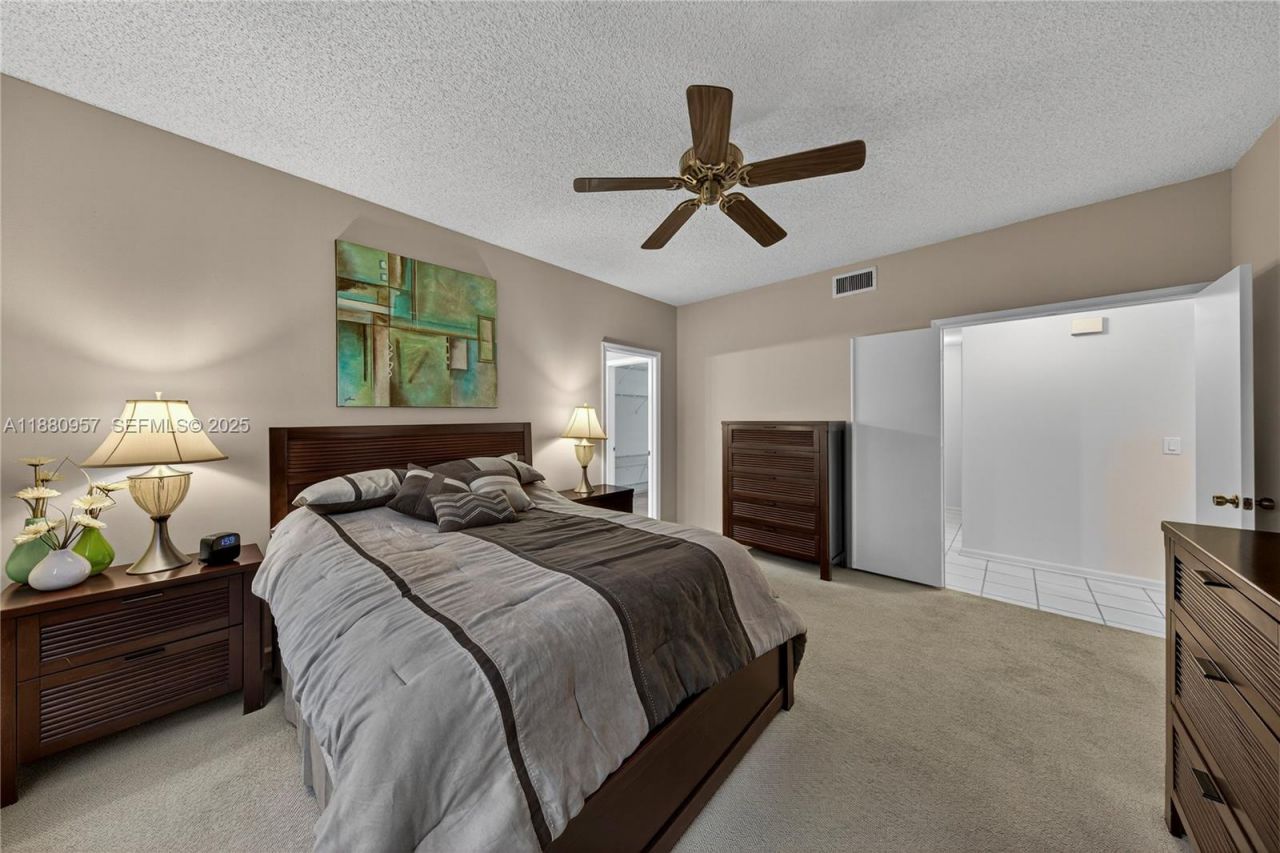 10541 NW 10th St, Unit A-129, Plantation, FL 33322 Photo