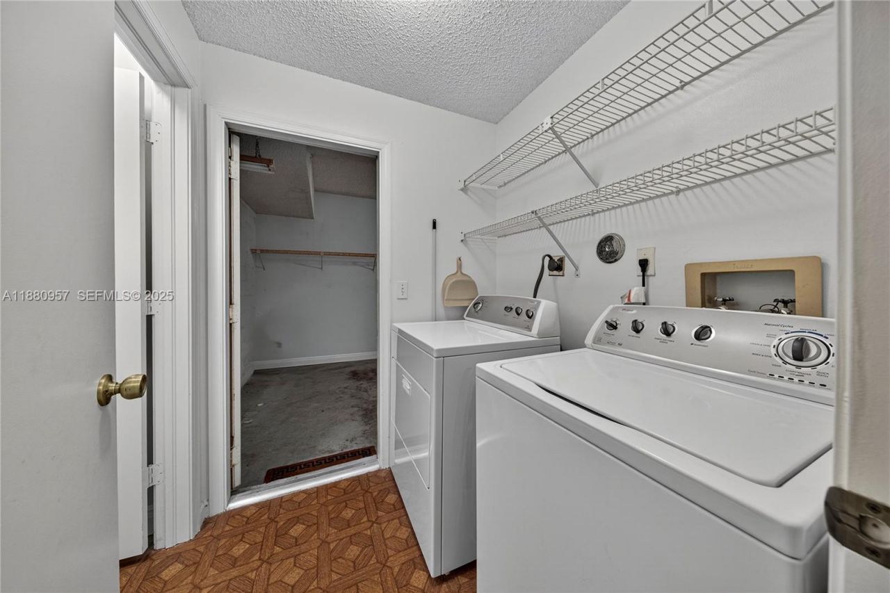 10541 NW 10th St, Unit A-129, Plantation, FL 33322 Photo