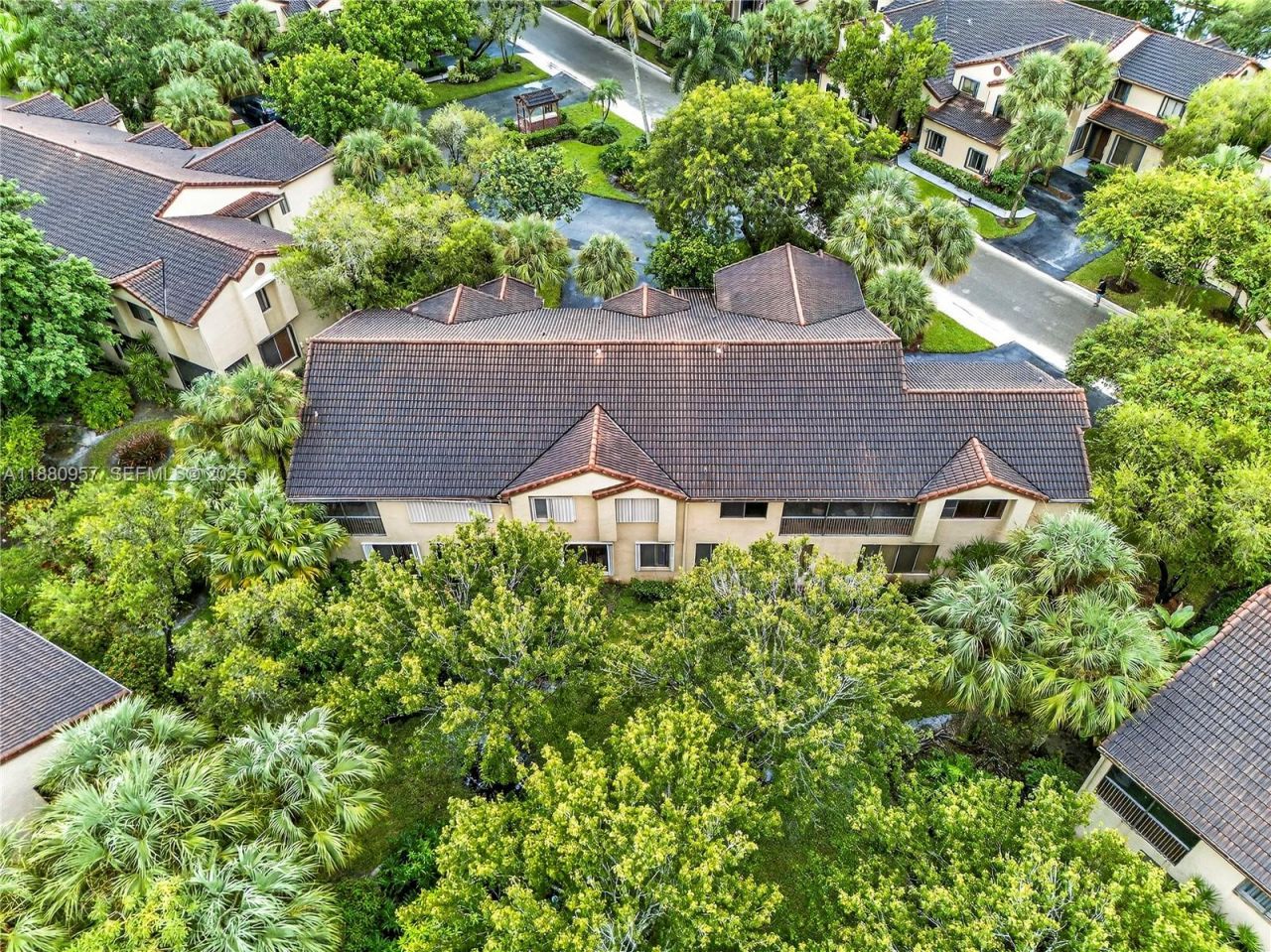 10541 NW 10th St, Unit A-129, Plantation, FL 33322 Photo