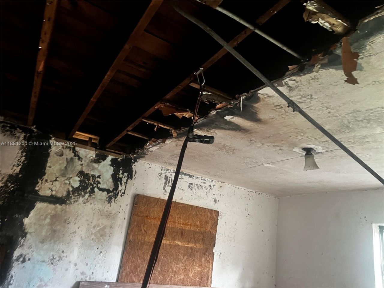 1132 NW 118th St, Miami, FL 33168 Photo