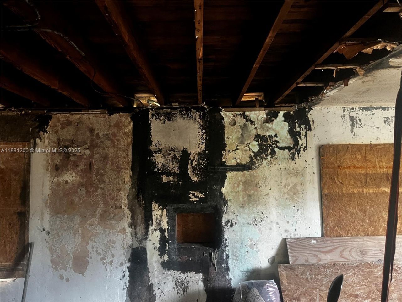 1132 NW 118th St, Miami, FL 33168 Photo