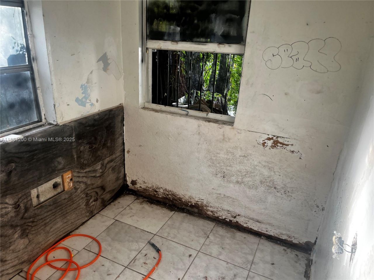 1132 NW 118th St, Miami, FL 33168 Photo