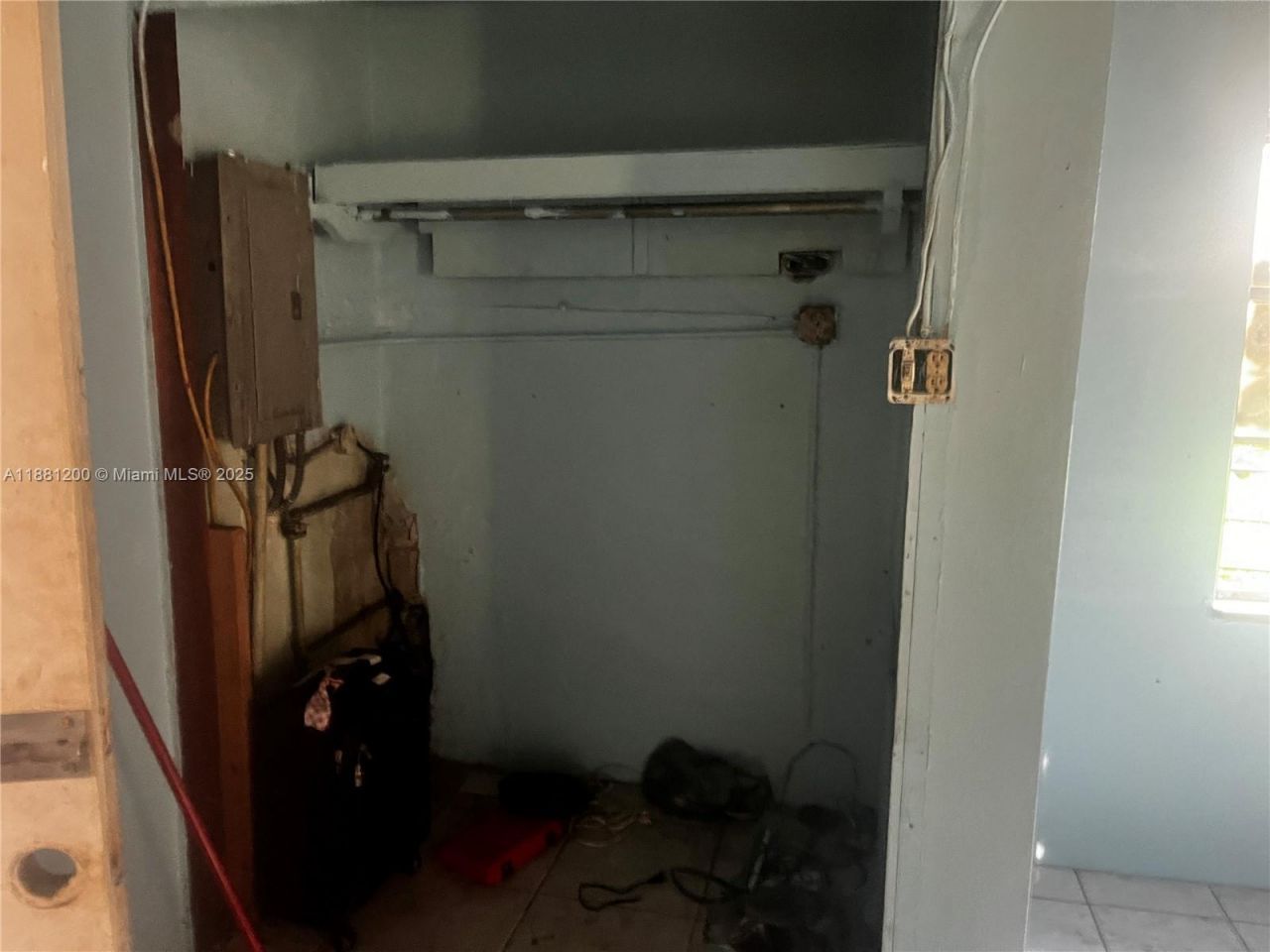 1132 NW 118th St, Miami, FL 33168 Photo