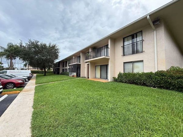 5915 Washington St, Unit 116, Hollywood, FL 33023
