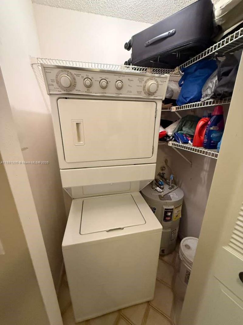 5915 Washington St, Unit 116, Hollywood, FL 33023 Photo