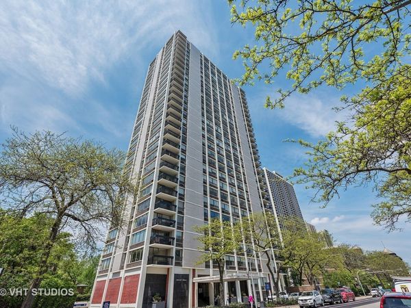 1455 N Sandburg Terrace, Unit 2901B, Chicago, IL 60610