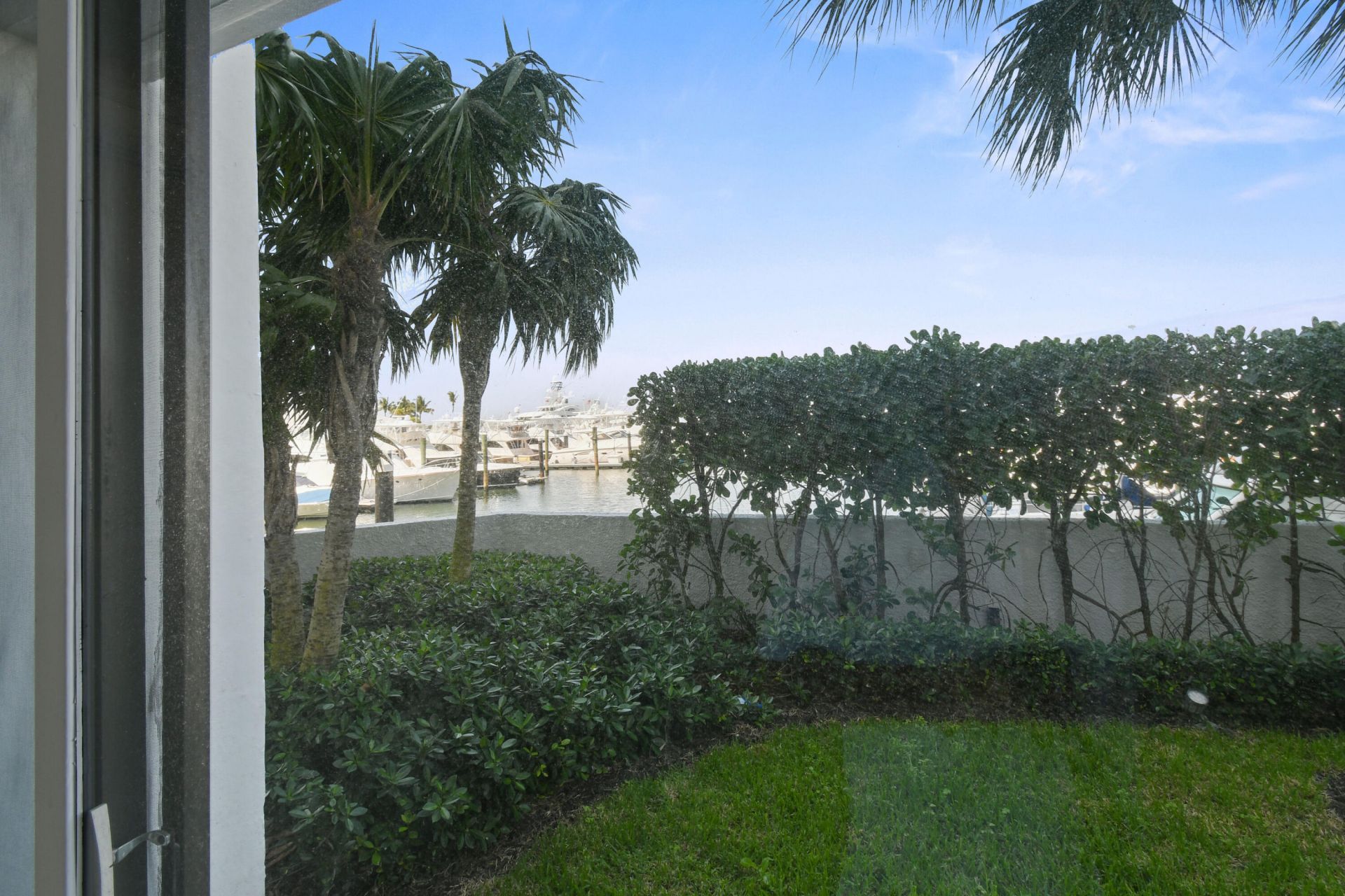 108 Lakeshore Drive, Unit 140, North Palm Beach, FL 33408 Photo