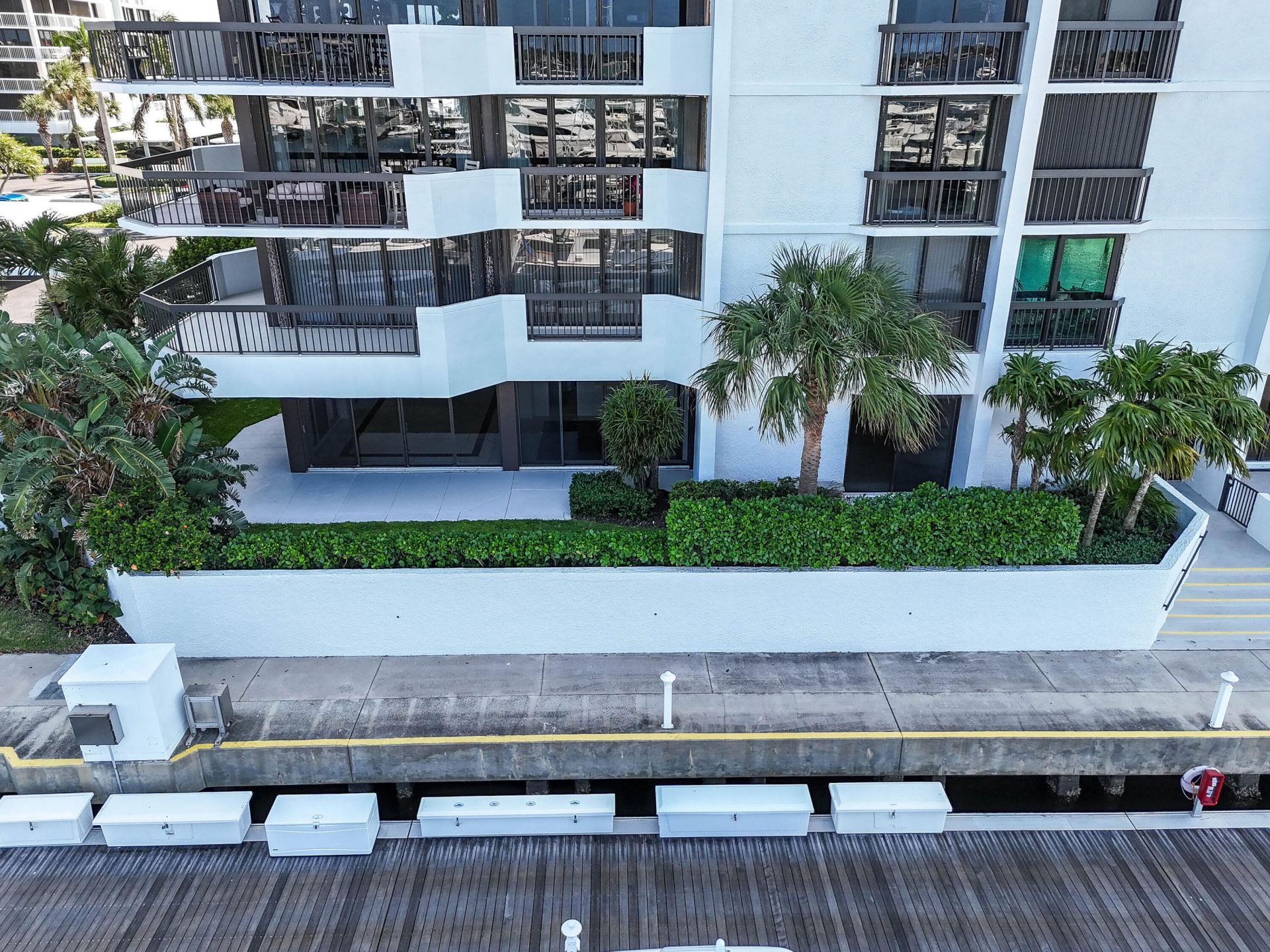 108 Lakeshore Drive, Unit 140, North Palm Beach, FL 33408 Photo