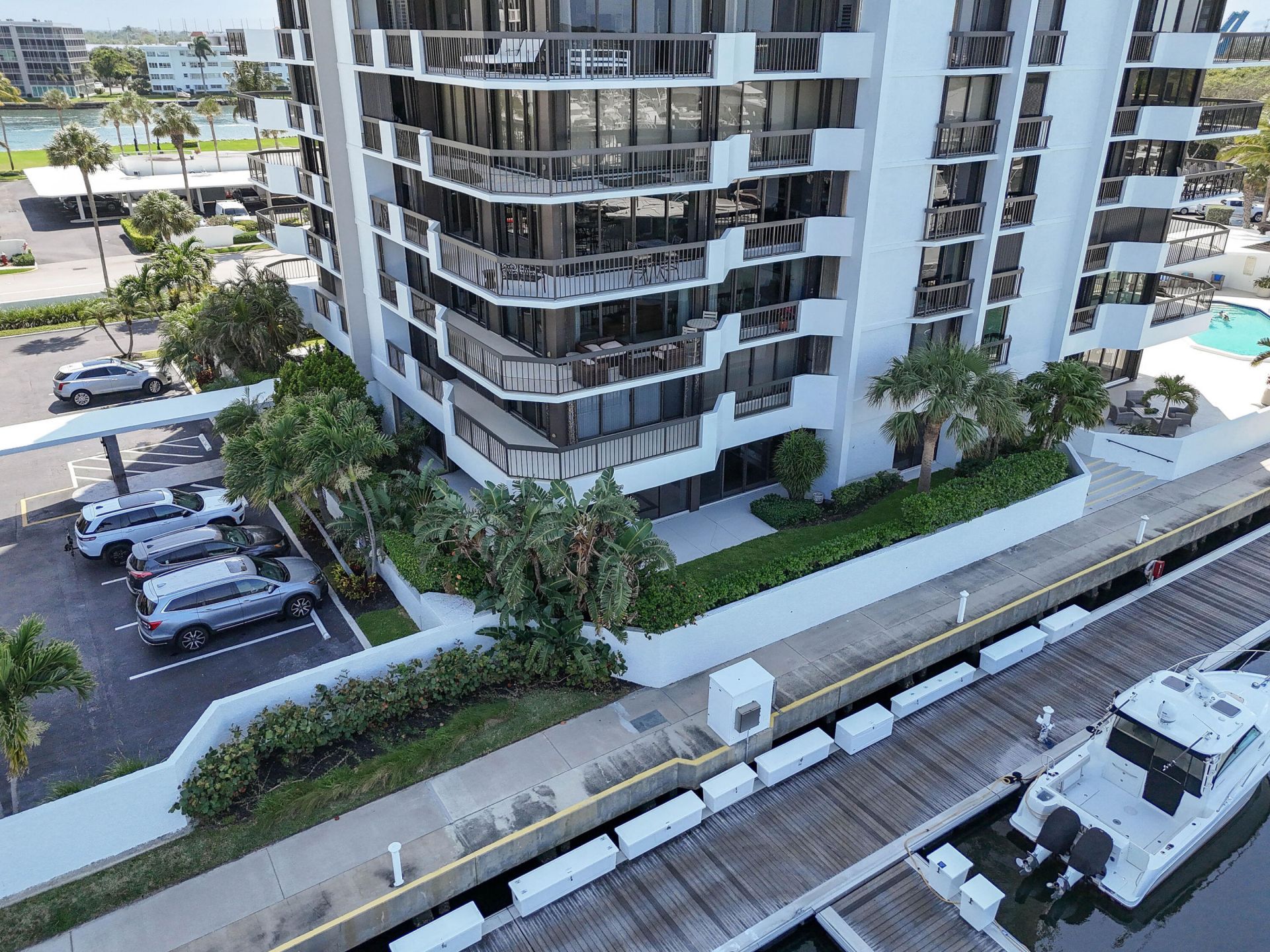 108 Lakeshore Drive, Unit 140, North Palm Beach, FL 33408 Photo