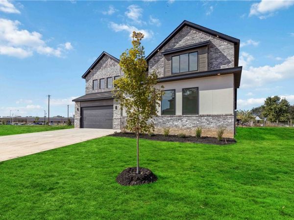 4424 S 88th Street, Bentonville, AR 72713
