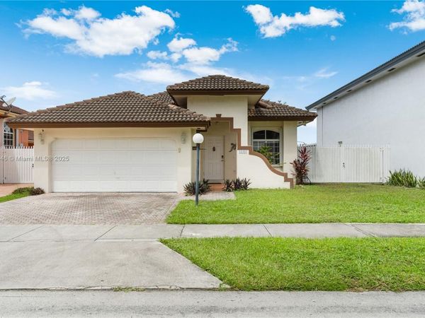 15351 SW 36th St, Miami, FL 33185